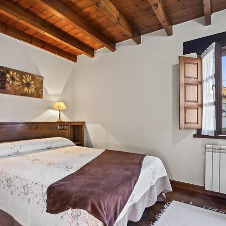 Affittacamere Casa Raquel Mestas De Con Esterno foto