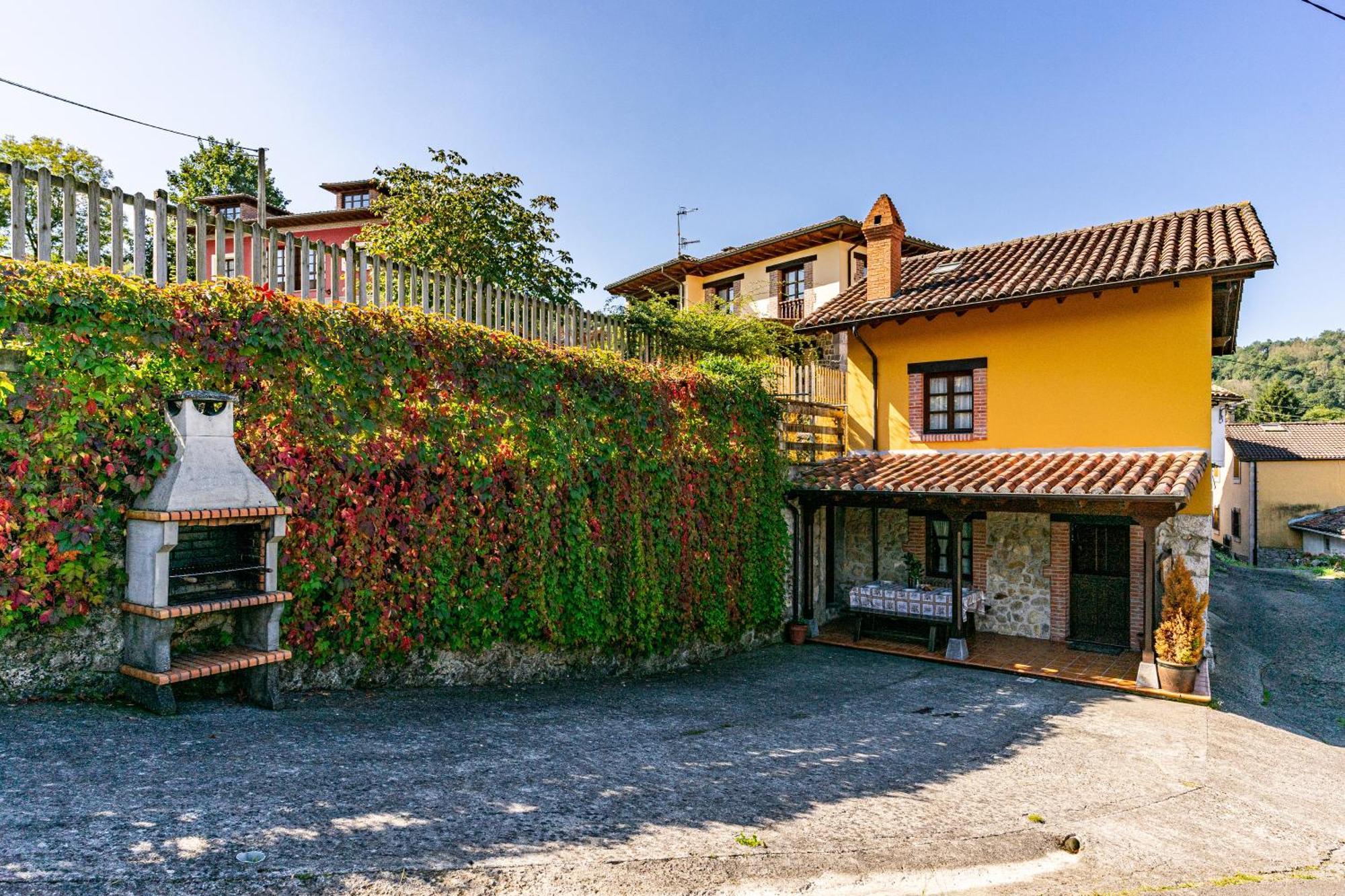Affittacamere Casa Raquel Mestas De Con Esterno foto